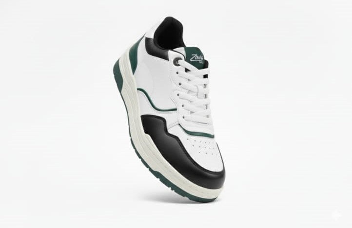 WHITE ZAWA SNEAKER ON A PLAIN BACKGROUND